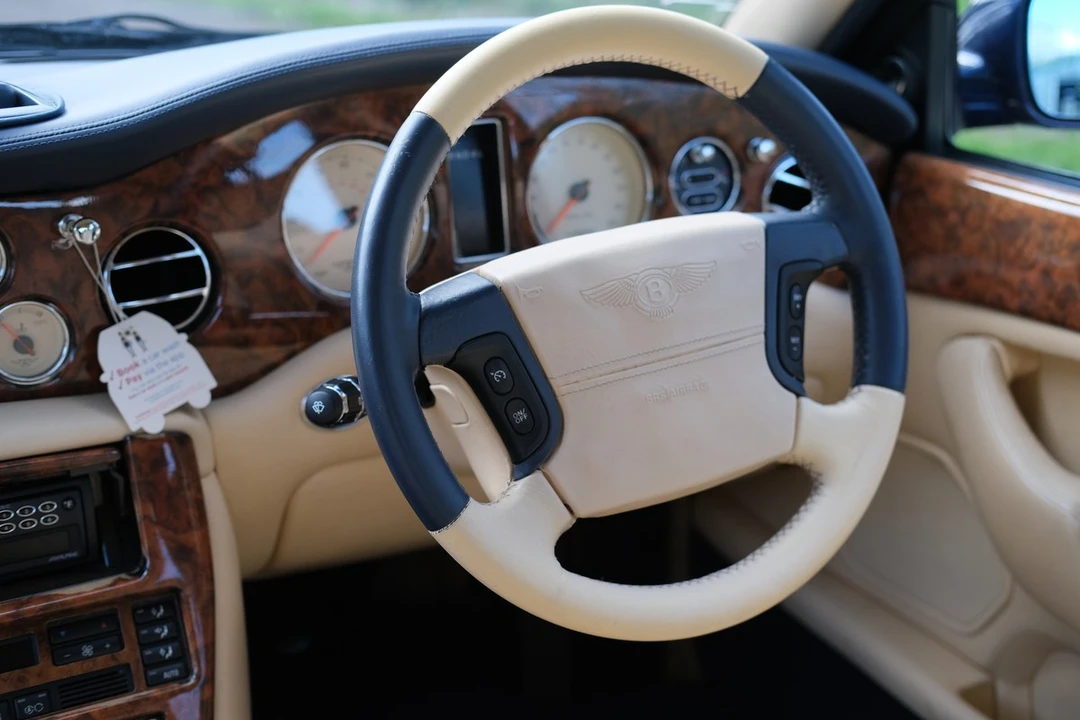 1999 Bentley Arnage - Image 25 of 30