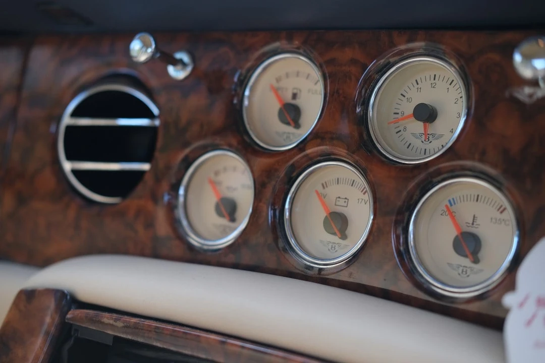 1999 Bentley Arnage - Image 27 of 30