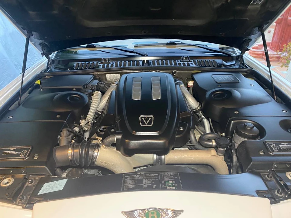 1999 Bentley Arnage - Image 16 of 18
