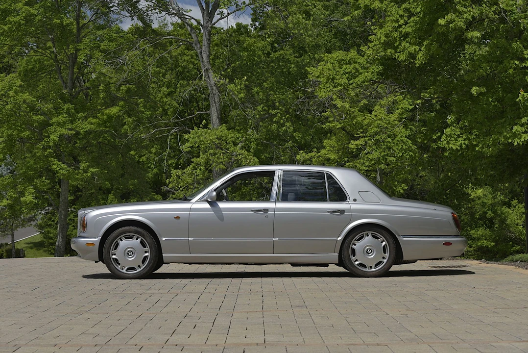 1999 Bentley Arnage - Image 2 of 31