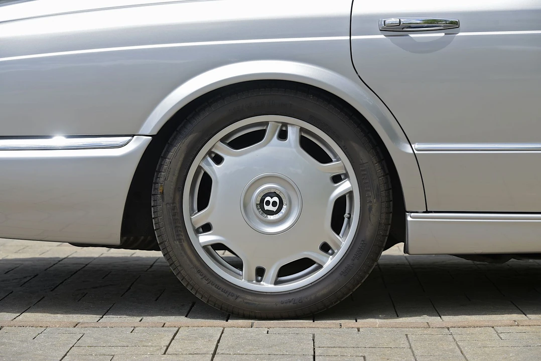 1999 Bentley Arnage - Image 25 of 31