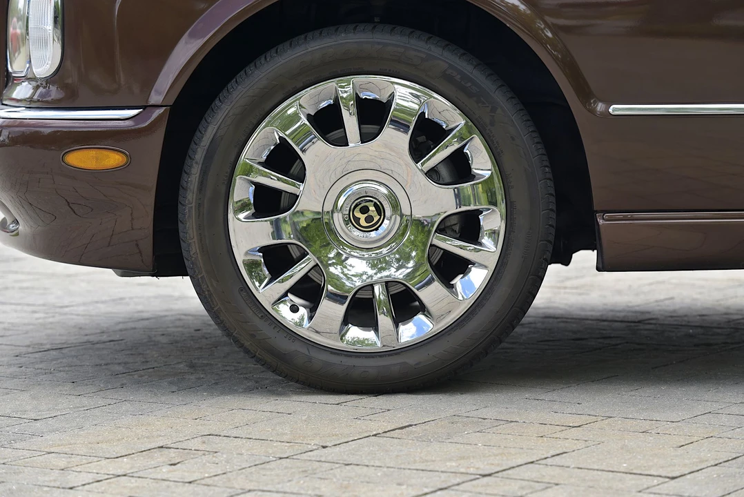 1999 Bentley Arnage - Image 23 of 31
