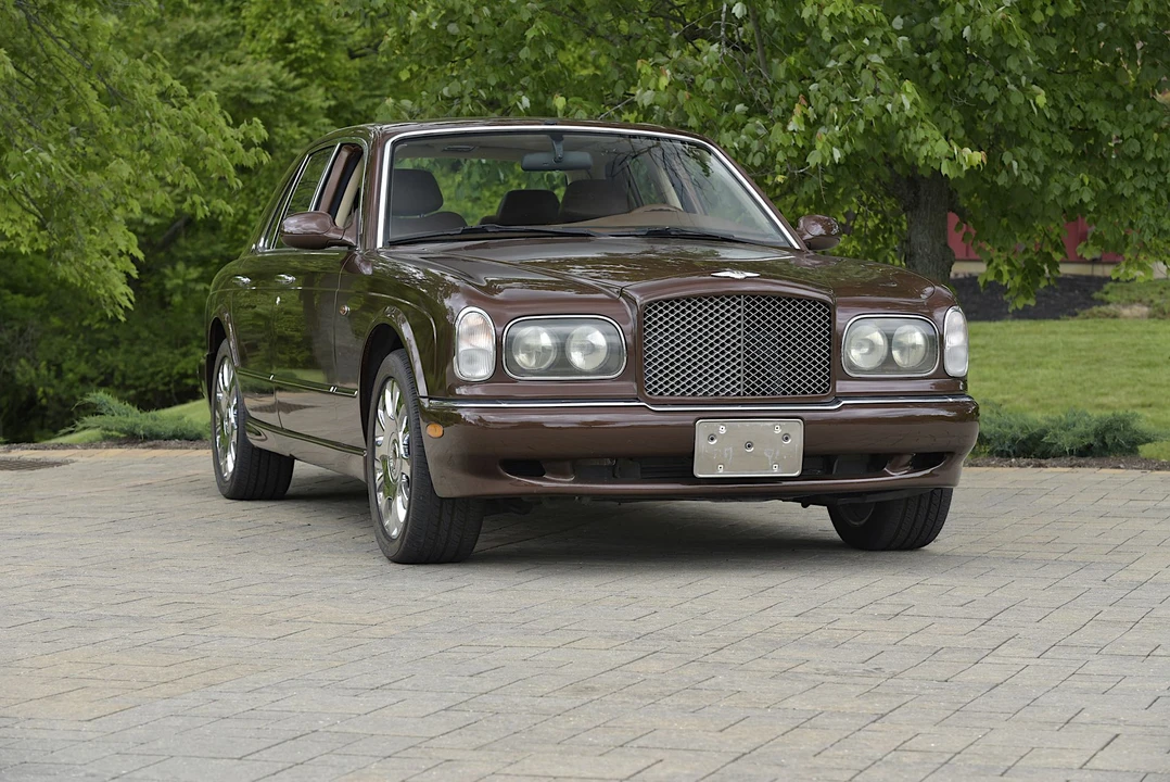 1999 Bentley Arnage - Image 2 of 31