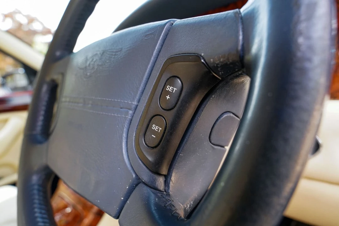 1999 Bentley Arnage - Image 29 of 30