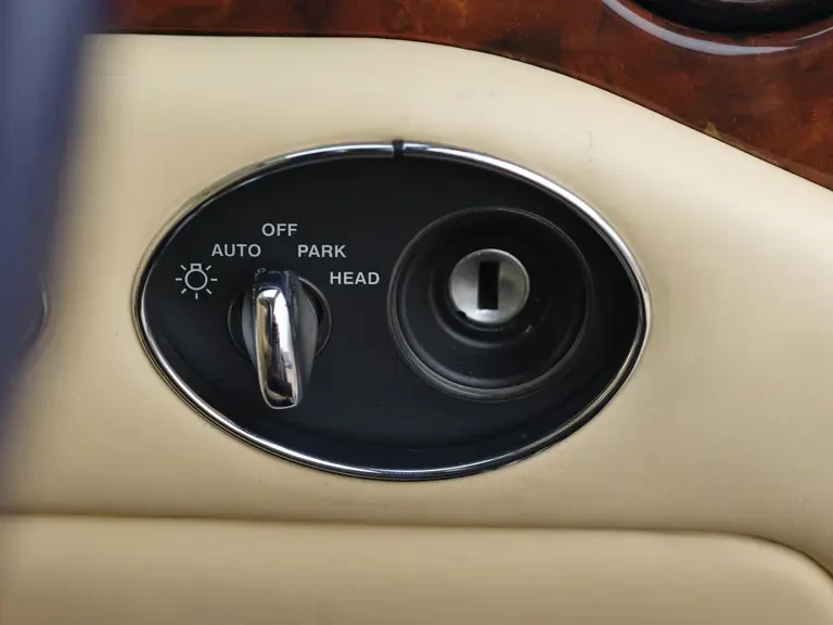 1999 Bentley Arnage - Image 26 of 31