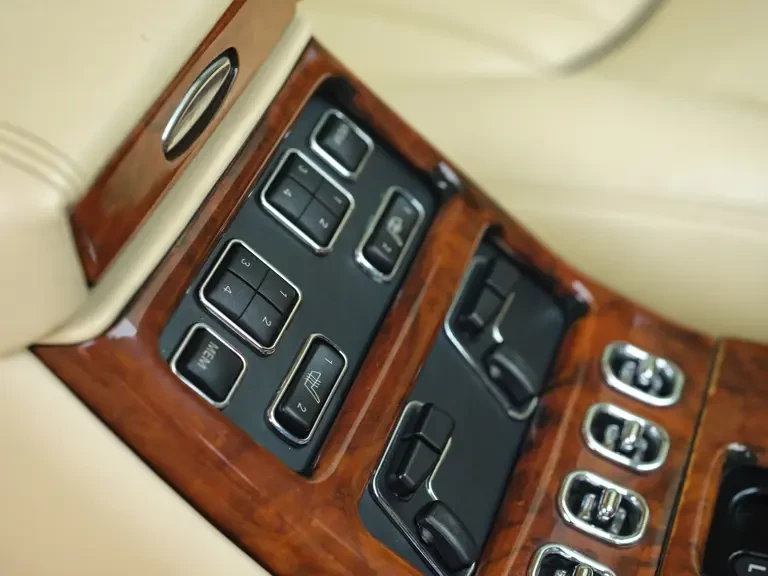 1999 Bentley Arnage - Image 24 of 31