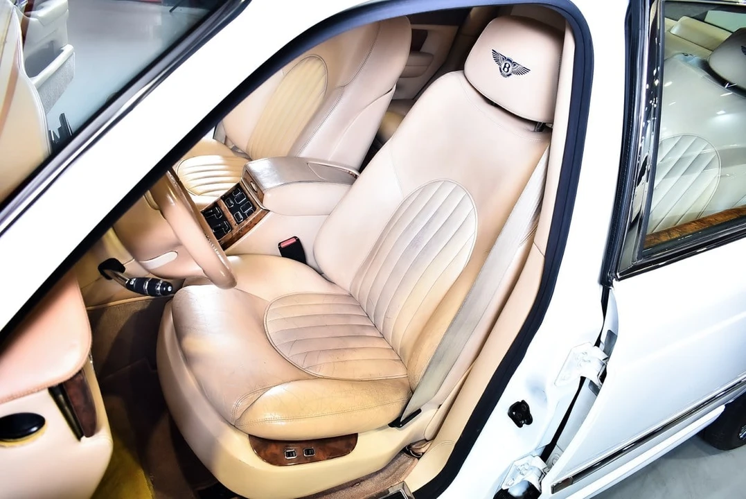 1999 Bentley Arnage - Image 30 of 30