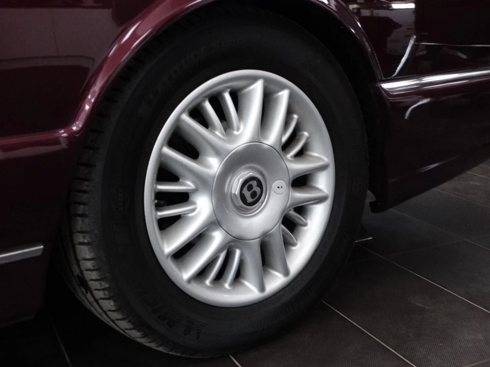 1999 Bentley Azure 1st Gen - Image 10 of 30