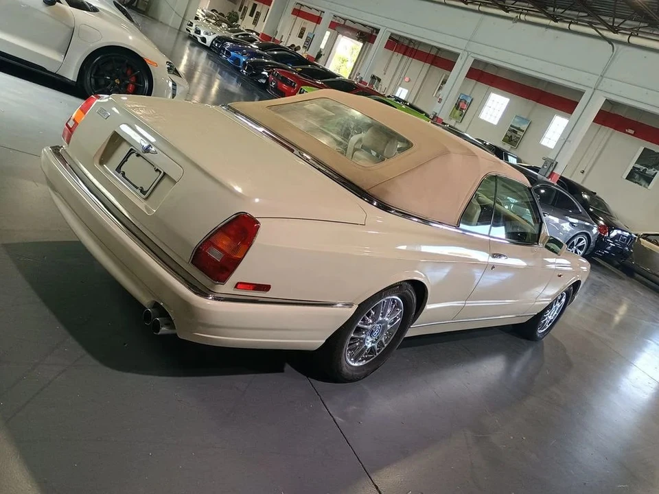 1999 Bentley Azure 1st Gen - Image 4 of 12