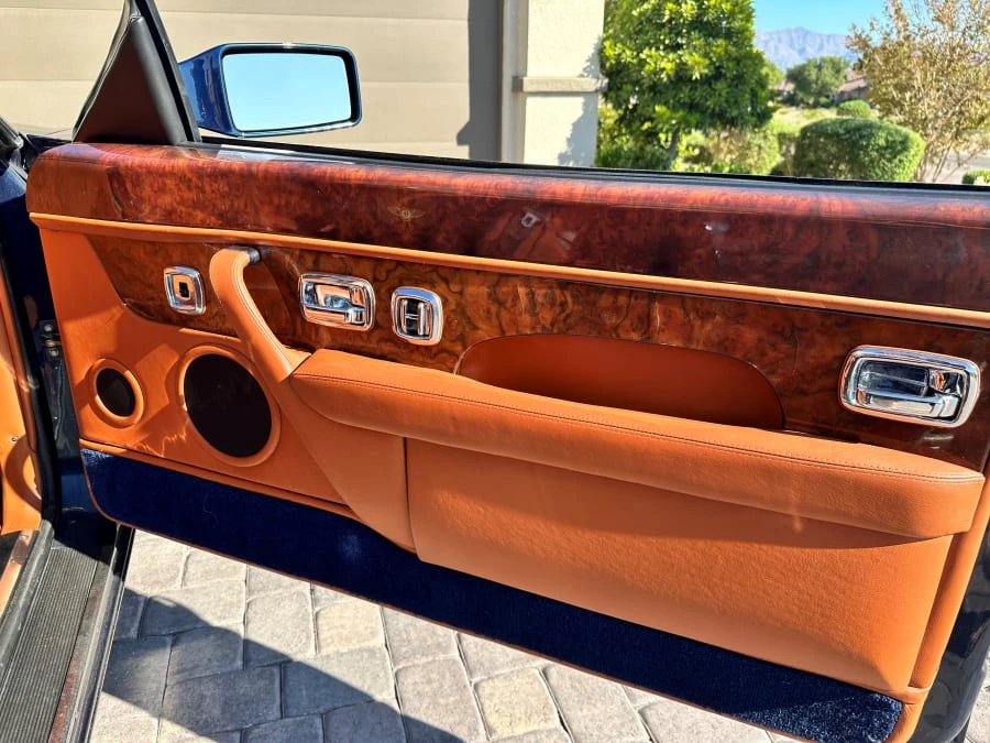 1999 Bentley Azure 1st Gen - Image 17 of 24