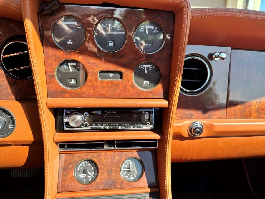 1999 Bentley Azure 1st Gen - Image 16 of 24