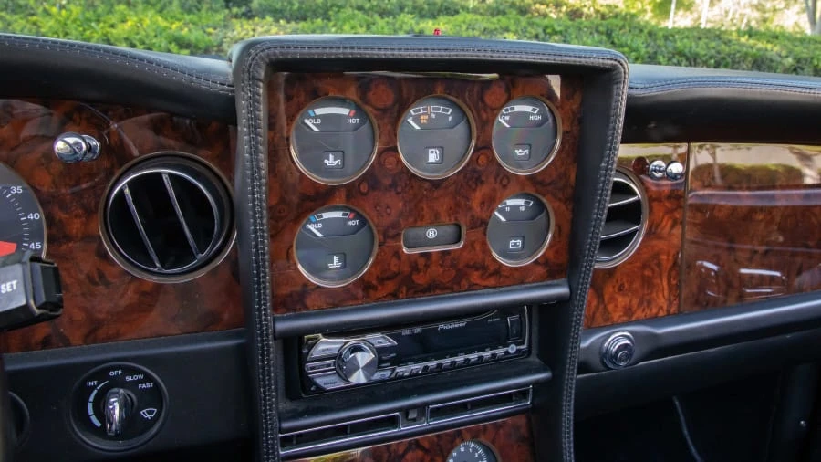 1999 Bentley Azure 1st Gen - Image 15 of 20