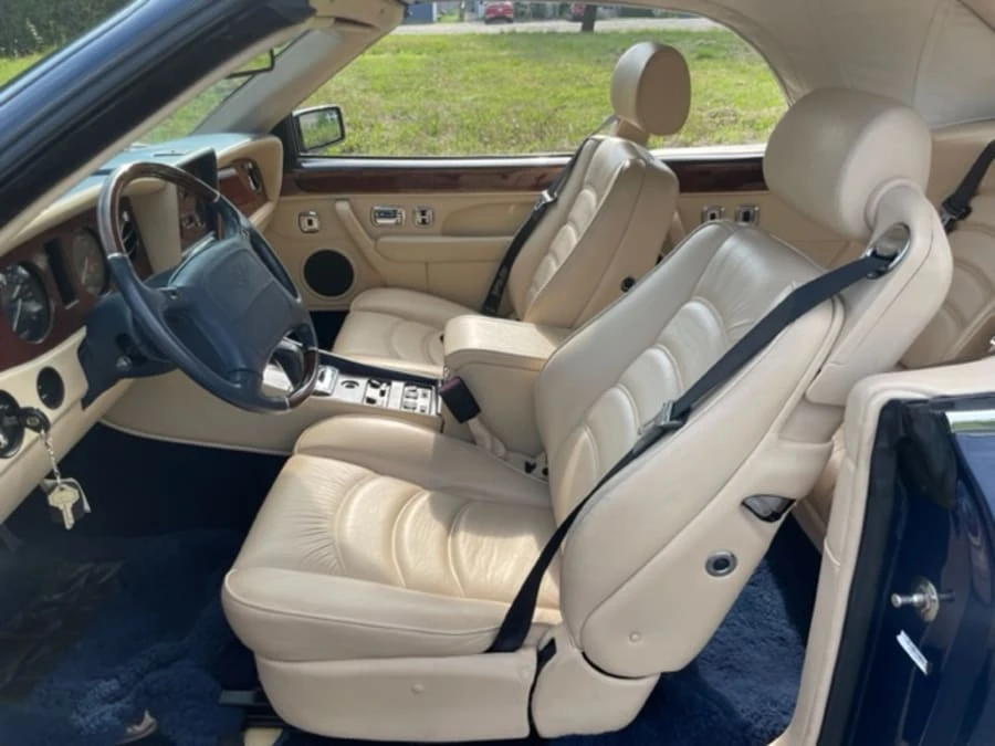 1999 Bentley Azure 1st Gen - Image 14 of 23
