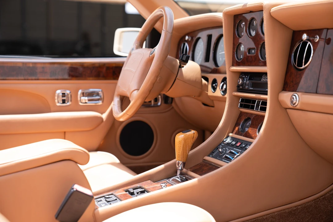 1999 Bentley Azure 1st Gen - Image 14 of 23