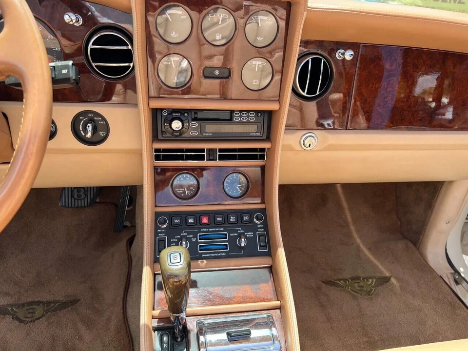 1999 Bentley Azure 1st Gen - Image 15 of 23
