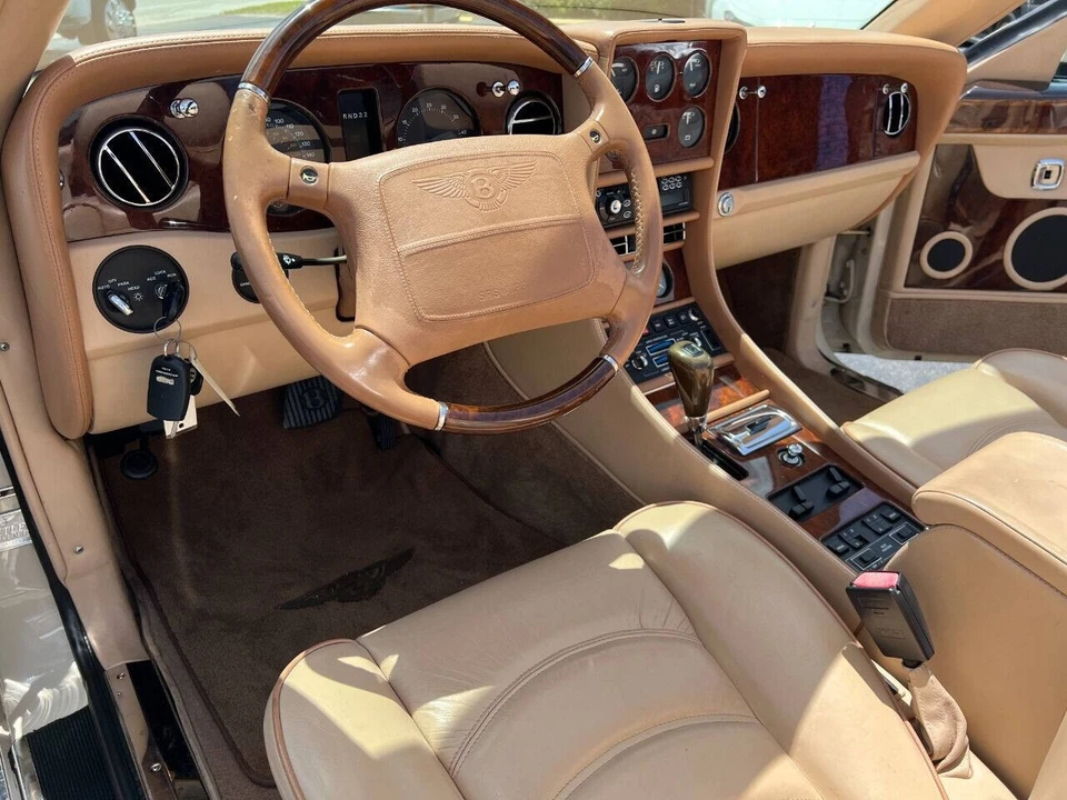 1999 Bentley Azure 1st Gen - Image 14 of 23
