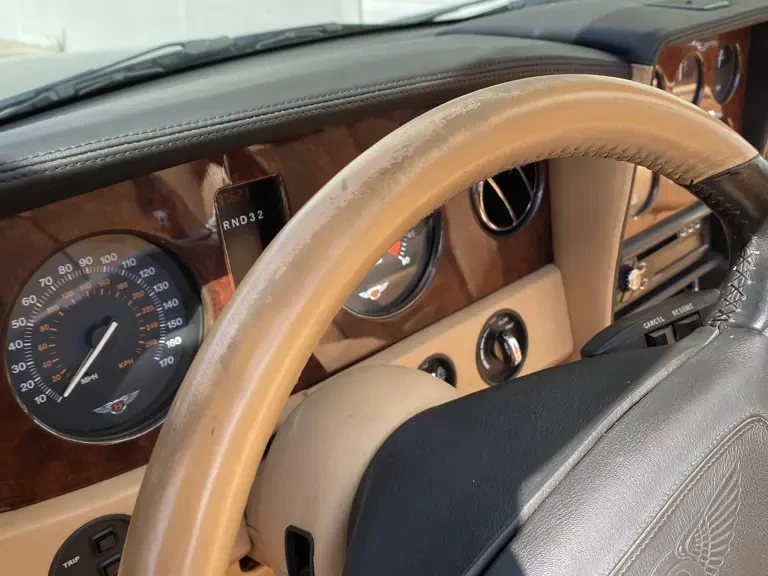 1999 Bentley Azure 1st Gen - Image 28 of 31