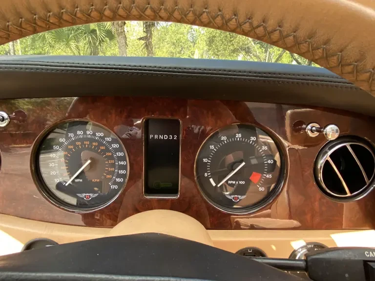 1999 Bentley Azure 1st Gen - Image 16 of 31