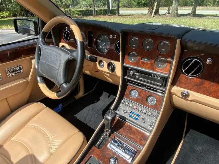 1999 Bentley Azure 1st Gen - Image 14 of 31