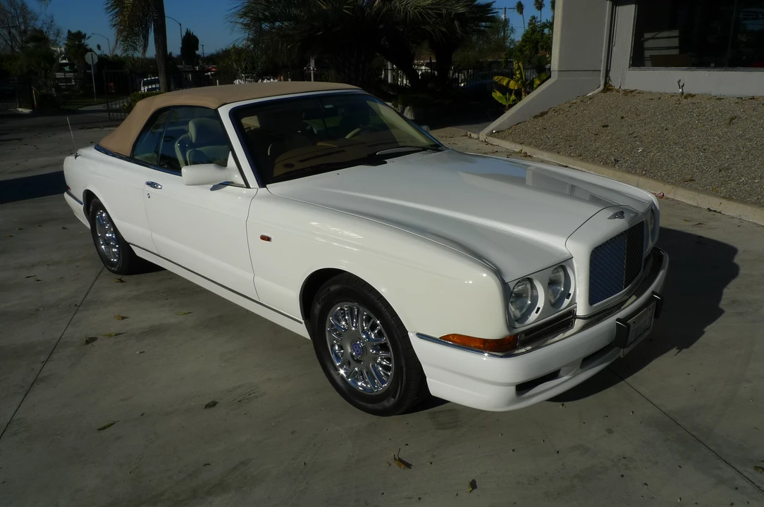 1999 Bentley Azure 1st Gen - Image 17 of 31