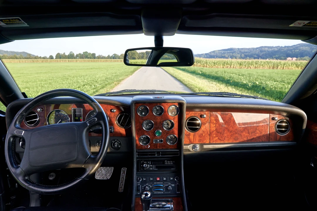 1999 Bentley Continental R - Image 12 of 31