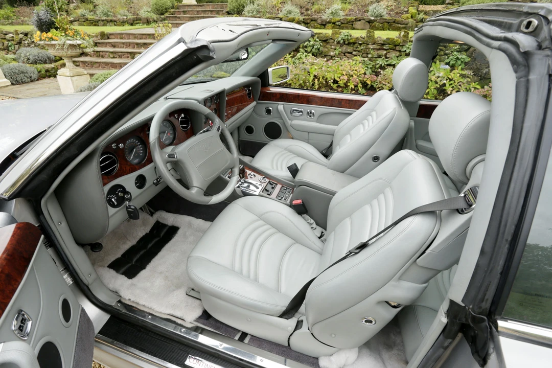 1999 Bentley Continental R - Image 13 of 26