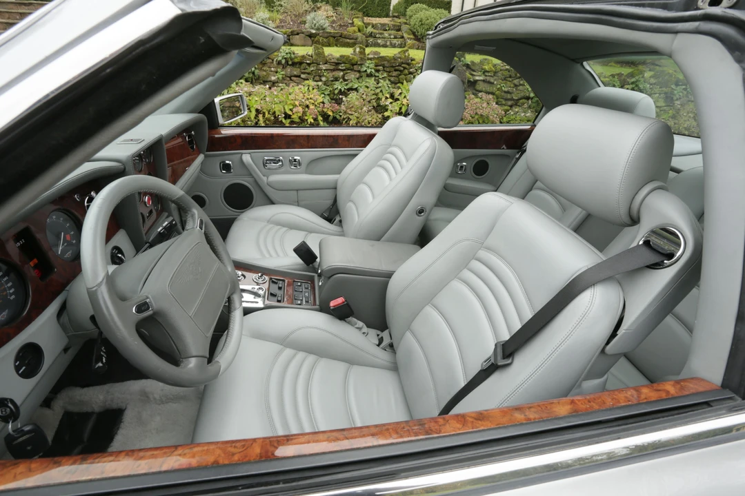 1999 Bentley Continental R - Image 12 of 26