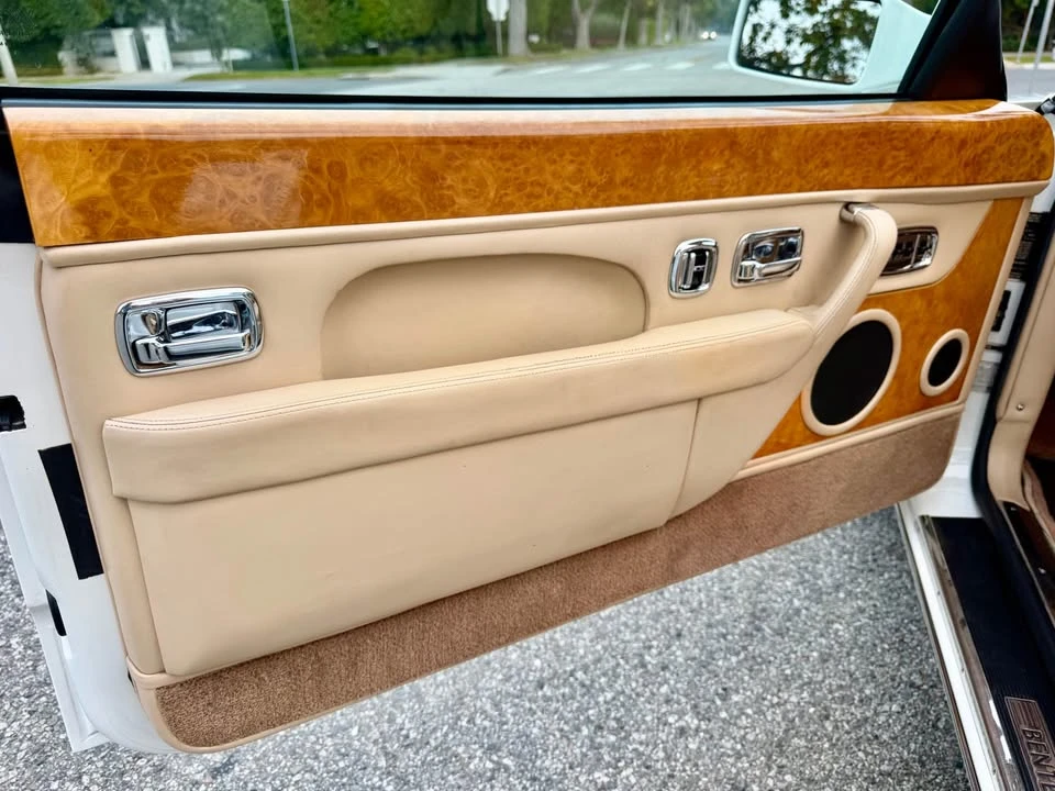 1999 Bentley Azure 1st Gen - Image 10 of 20