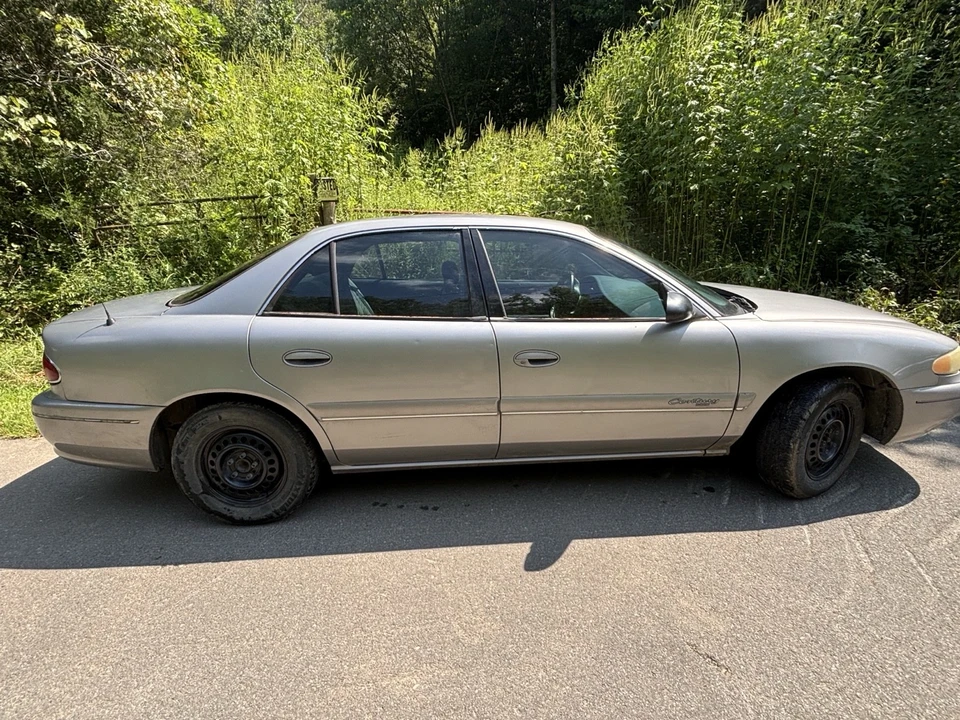 1999 Buick Century - Image 3 of 22