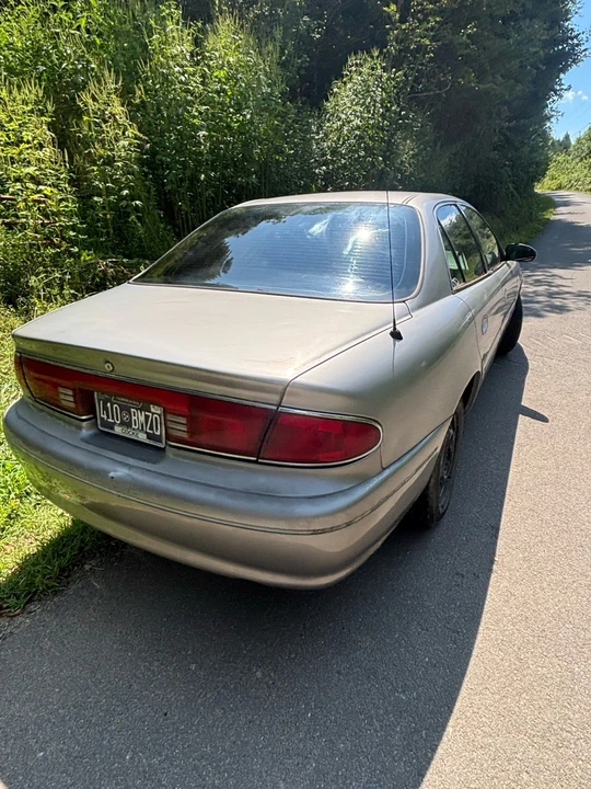 1999 Buick Century - Image 7 of 22