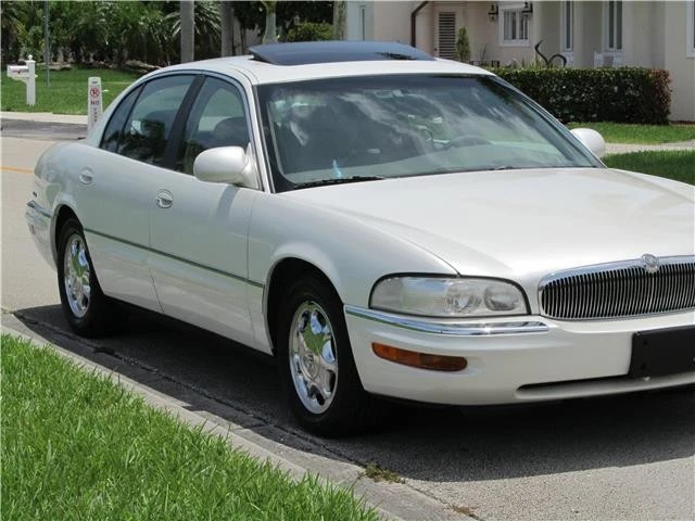 1999 Buick Park Avenue - Image 10 of 12