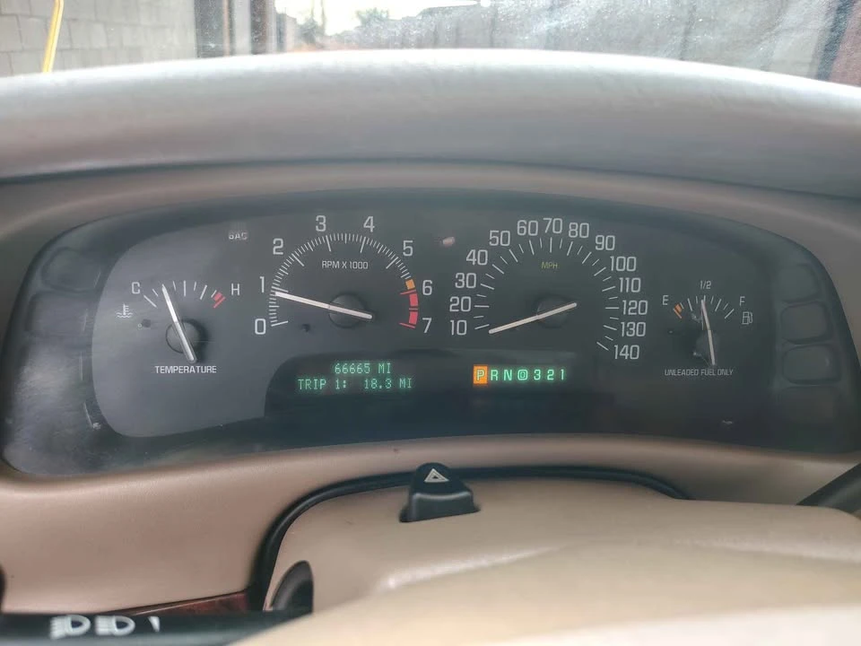 1999 Buick Park Avenue - Image 3 of 7