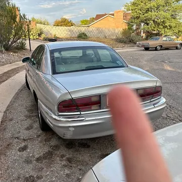1999 Buick Park Avenue Ultra Sedan 4D