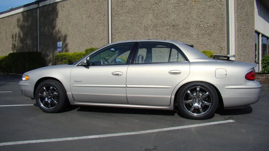 1999 Buick Regal - Image 2 of 11