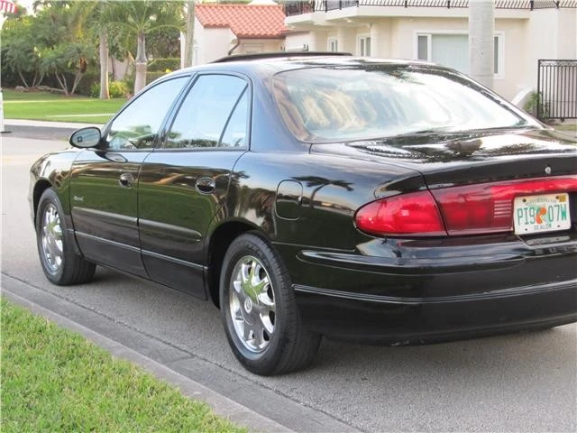 1999 Buick Regal - Image 10 of 12