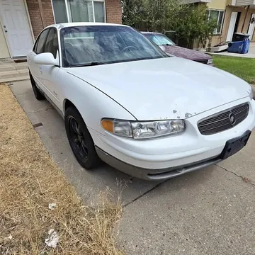 1999 Buick Regal GS Sedan 4D