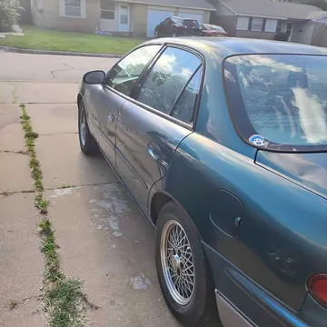 1999 Buick Regal Gran Sport Sedan 4D