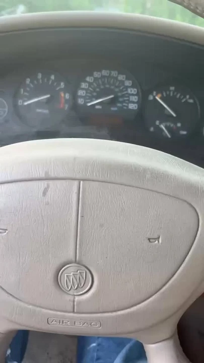 1999 Buick Regal - Image 5 of 5