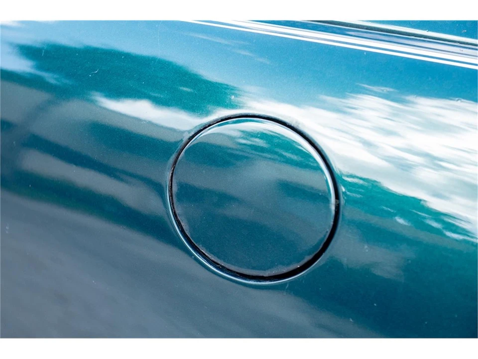1999 Buick Riviera 8th Gen - Image 30 of 31