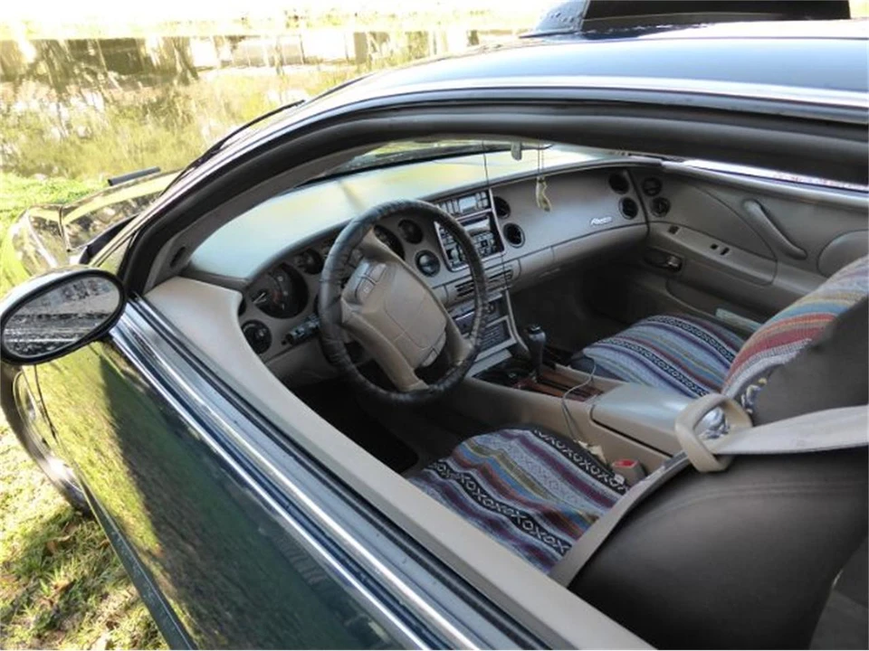 1999 Buick Riviera 8th Gen - Image 3 of 11