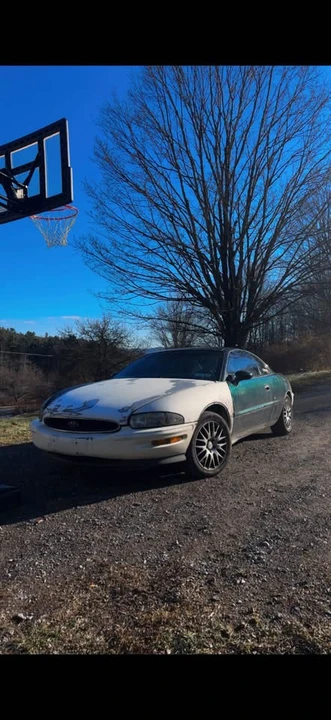 1999 Buick Riviera 8th Gen - Image 7 of 9