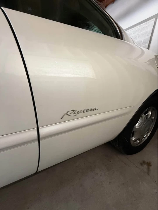 1999 Buick Riviera 8th Gen - Image 8 of 20