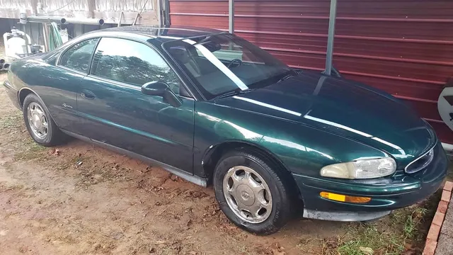 1999 Buick Riviera Coupe 2D