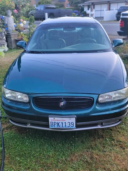 1999 Buick Regal - Image 2 of 10
