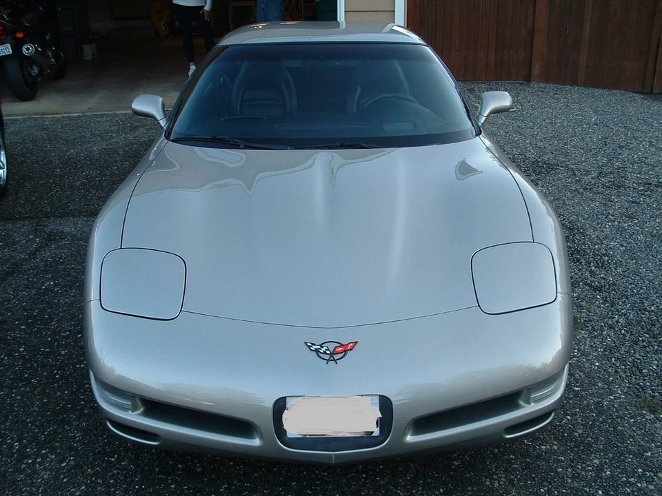 1999 Chevrolet Corvette C5 - Image 2 of 12