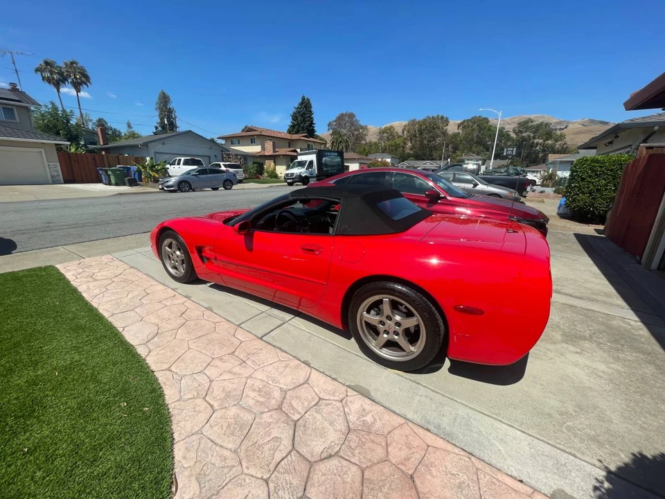 1999 Chevrolet Corvette C5 - Image 2 of 11