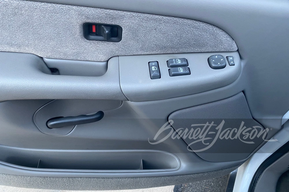 1999 Chevrolet Silverado 1st Gen - Image 16 of 19