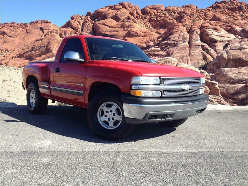 1999 Chevrolet Silverado 1st Gen - Image 2 of 5
