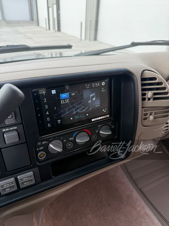 1999 Chevrolet Tahoe 1st Gen - Image 15 of 20