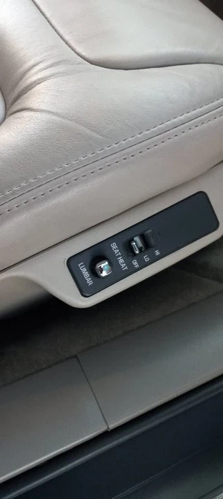 1999 Cadillac DeVille 7th Gen - Image 9 of 20